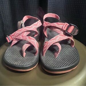 CHACO Z2 Sandals ~ Coral Aztec Print | W10